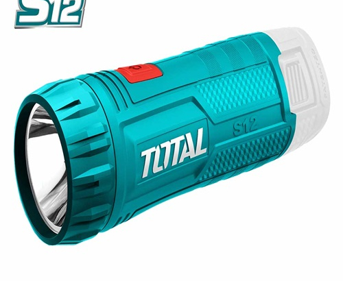 Lux charging 12 volt battery body from Total